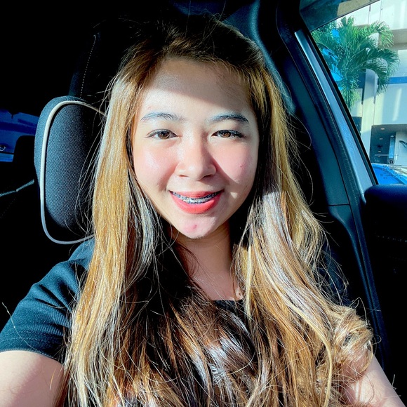 Meet your Posher, Anna - Picture 1 of 1